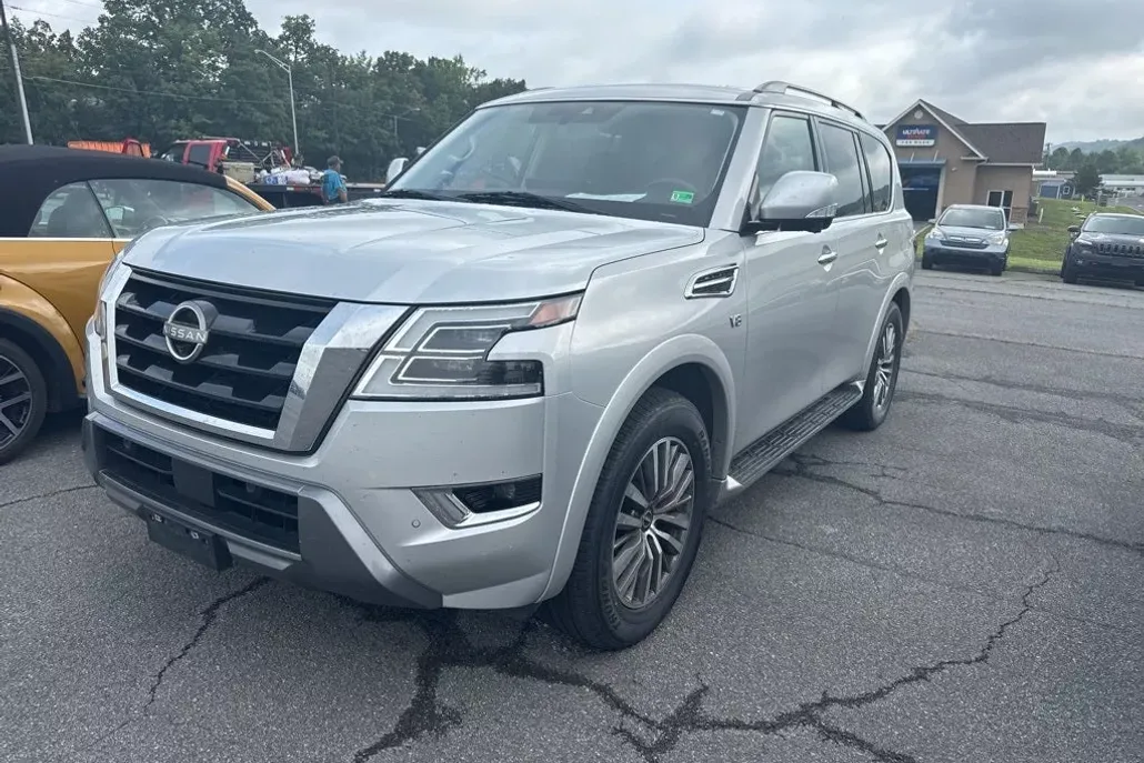 2021 Nissan Armada SL photo 1