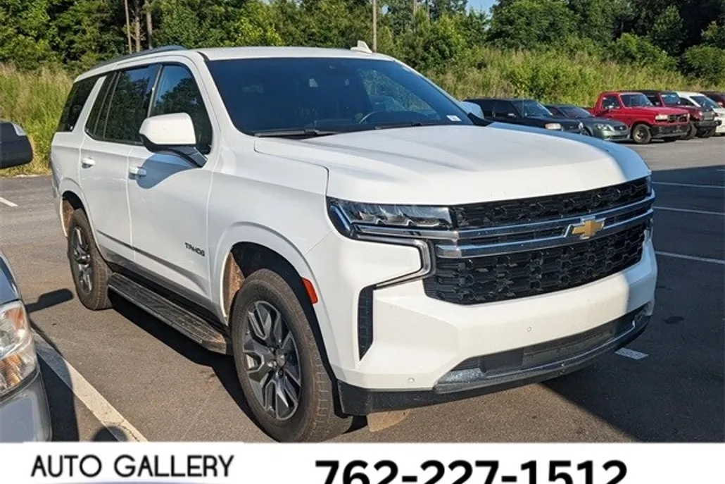 2023 Chevrolet Tahoe LS photo 1