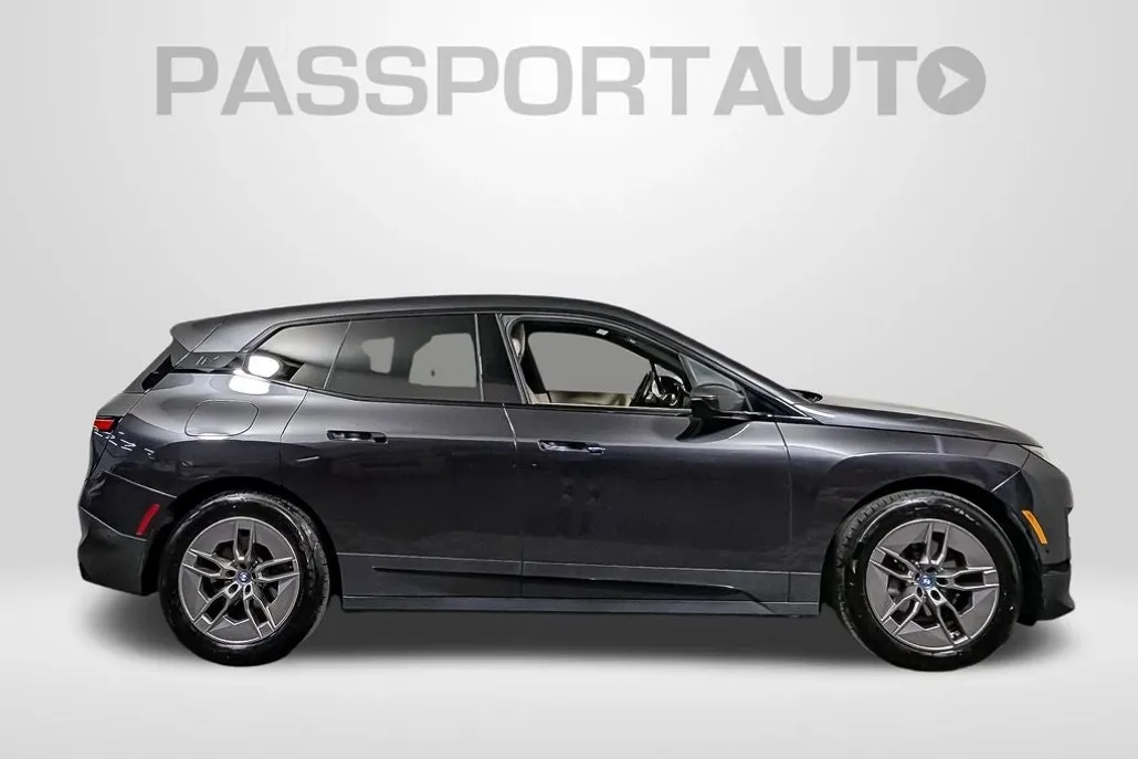 2022 Bmw iX xDrive50i photo 1