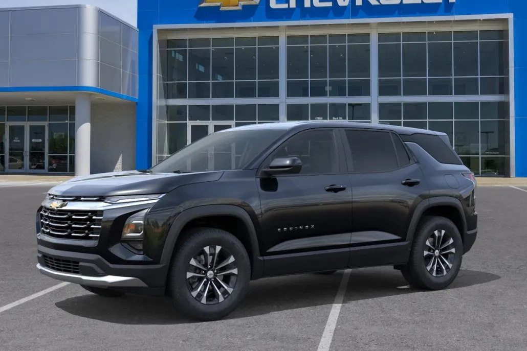 2026 Chevrolet Equinox LT photo 1