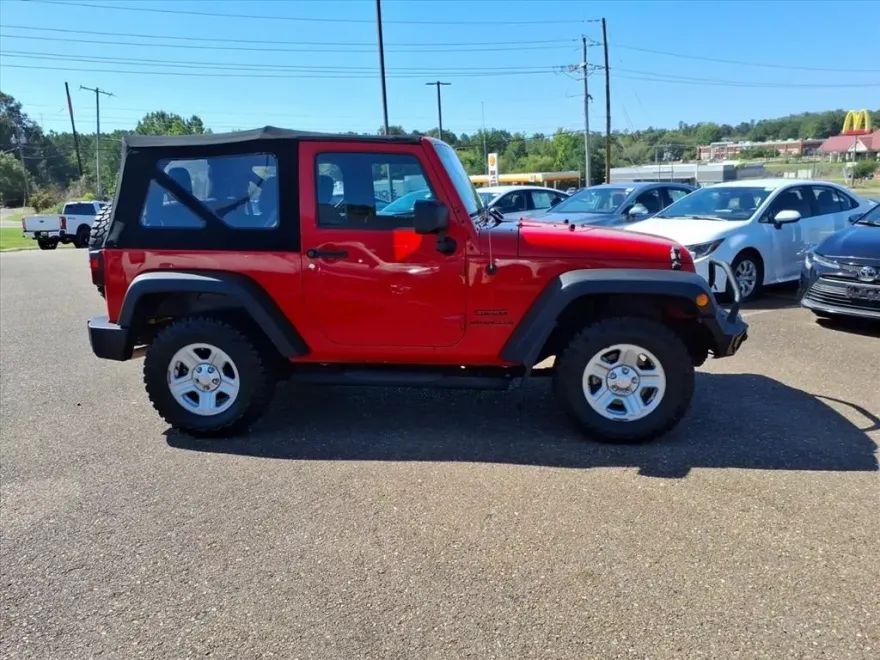 2016 Jeep Wrangler Sport photo 1