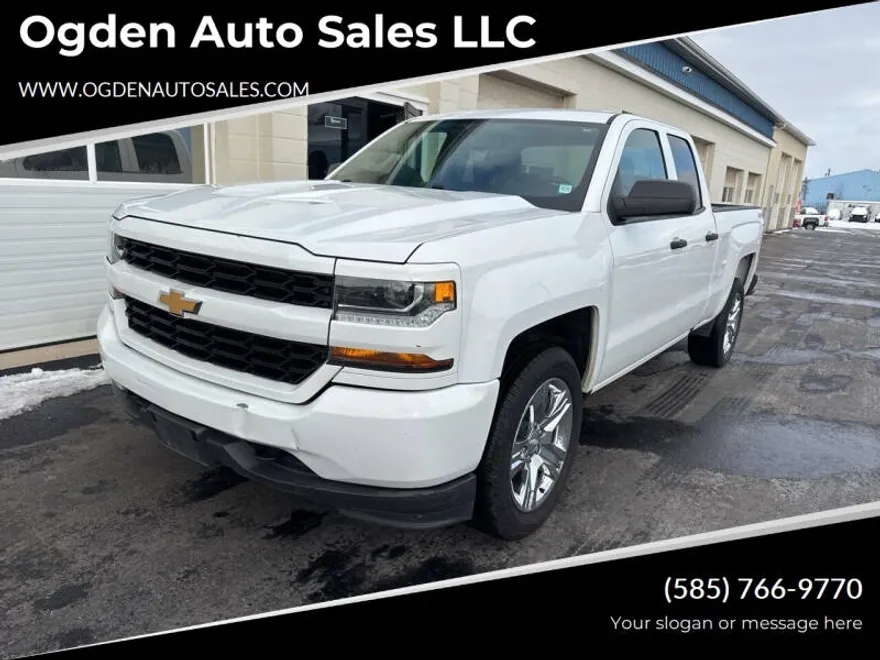 2018 Chevrolet Silverado 1500 Custom photo 1