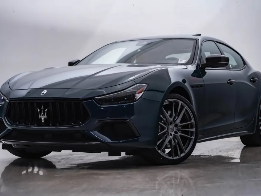 2024 Maserati Ghibli Trofeo photo 1