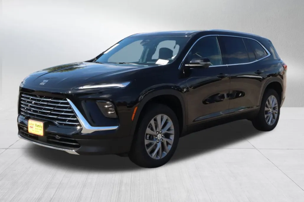 2026 Buick Enclave Preferred photo 1