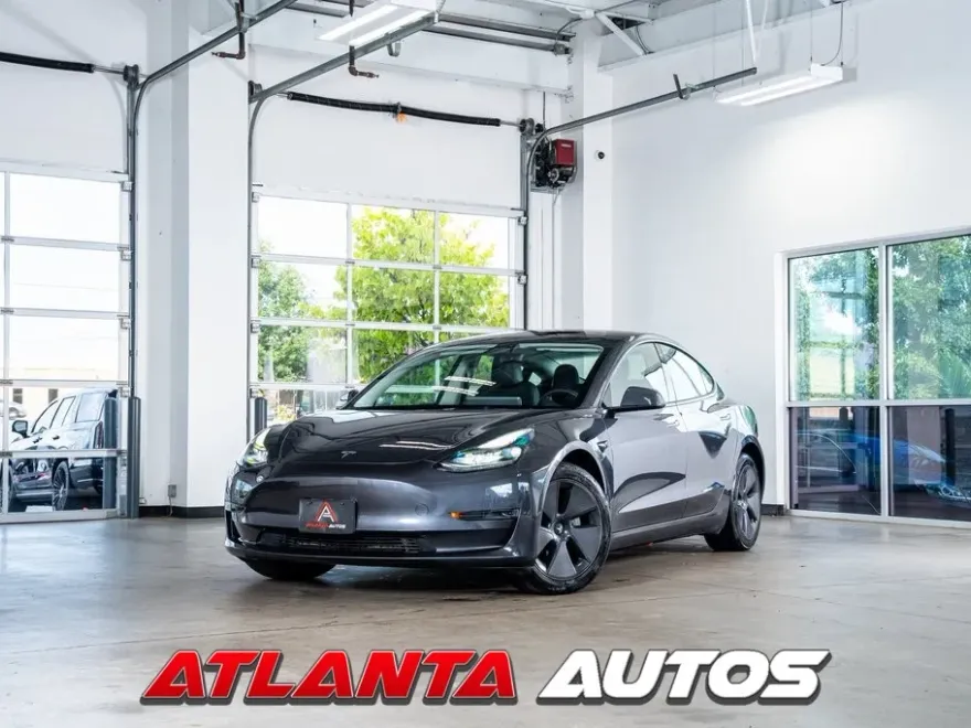 2023 Tesla Model 3 photo 1