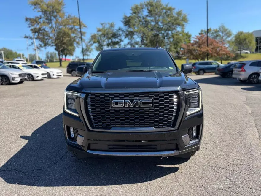 2023 Gmc Yukon Denali Ultimate photo 1