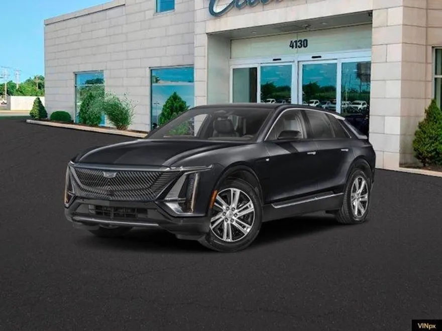 2025 Cadillac Lyriq Luxury photo 1