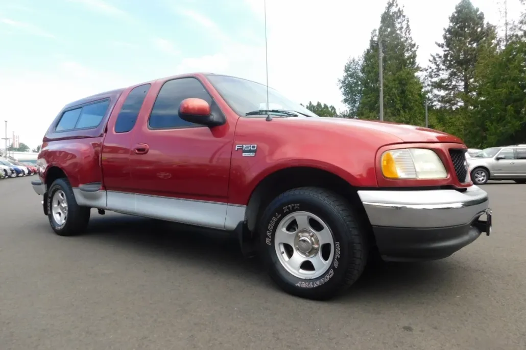 2003 Ford F-150 XLT photo 1