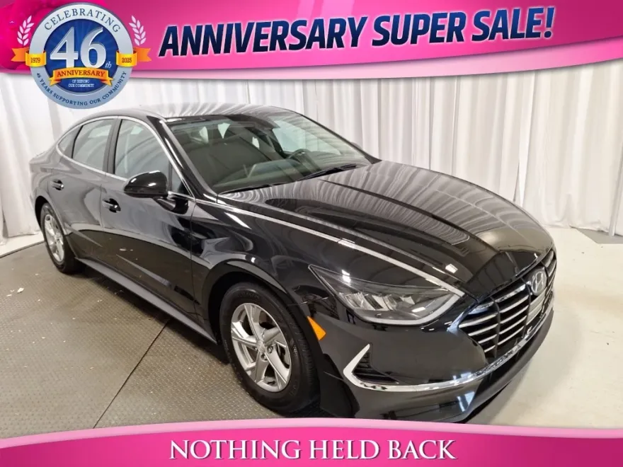 2022 Hyundai Sonata SE photo 1