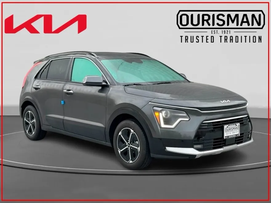 2025 Kia Niro SX photo 1