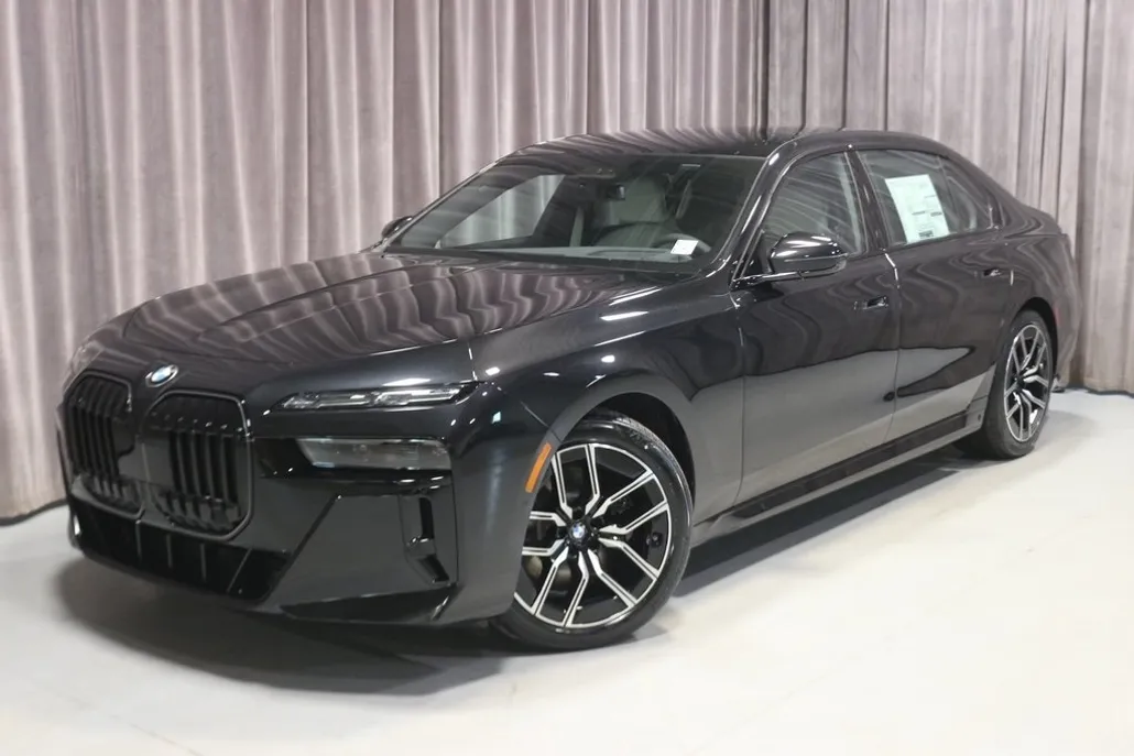2025 Bmw 740i xDrive photo 1