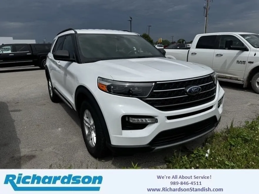 2020 Ford Explorer XLT photo 1