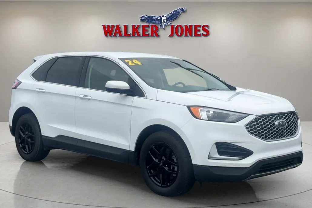 2024 Ford Edge SEL photo 1