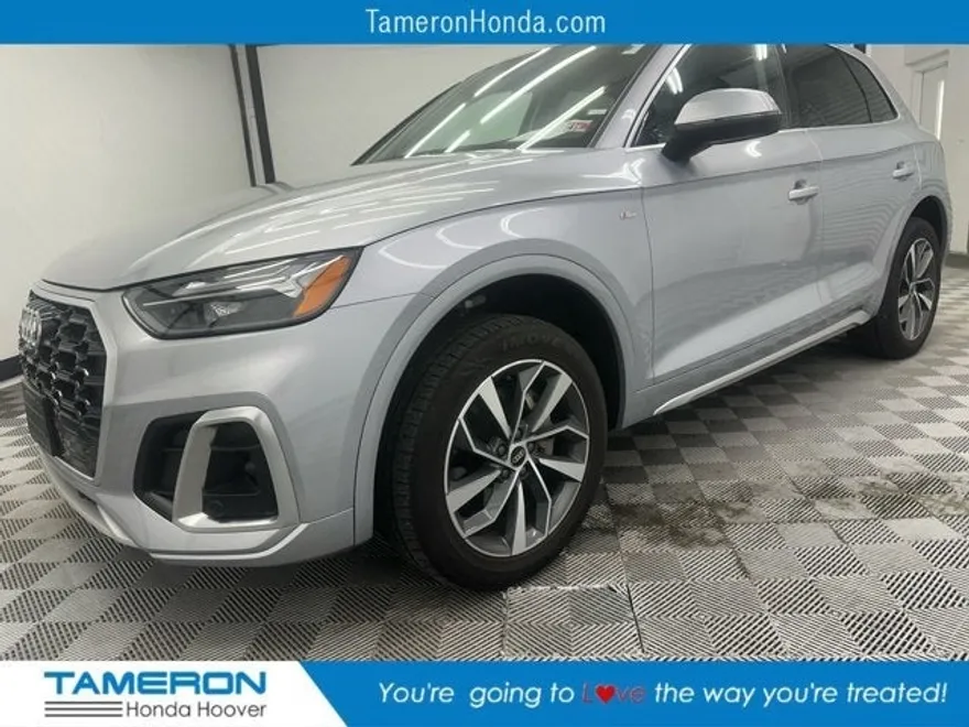 2023 Audi Q5 S line Premium Plus photo 1