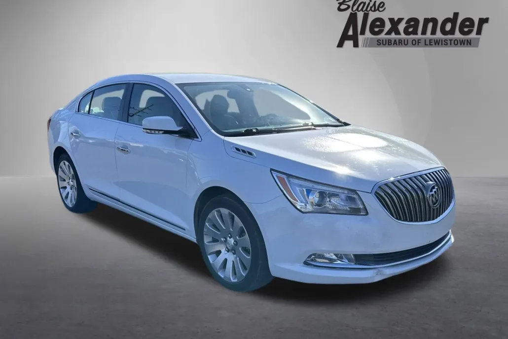 2016 Buick LaCrosse Leather photo 1