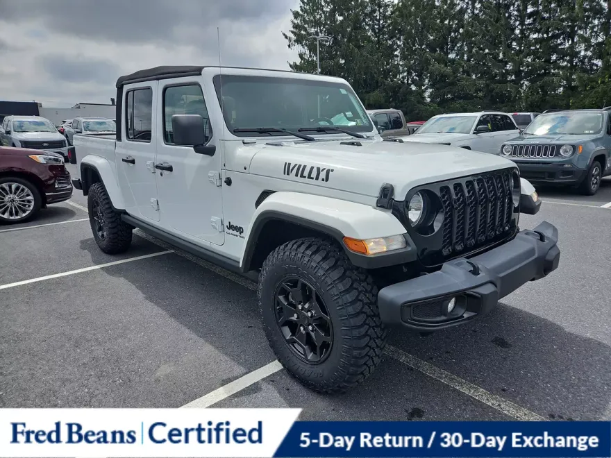 2021 Jeep Gladiator Willys photo 1