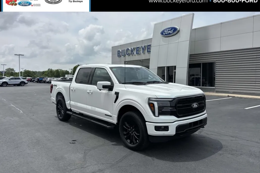 2025 Ford F-150 Lariat photo 1