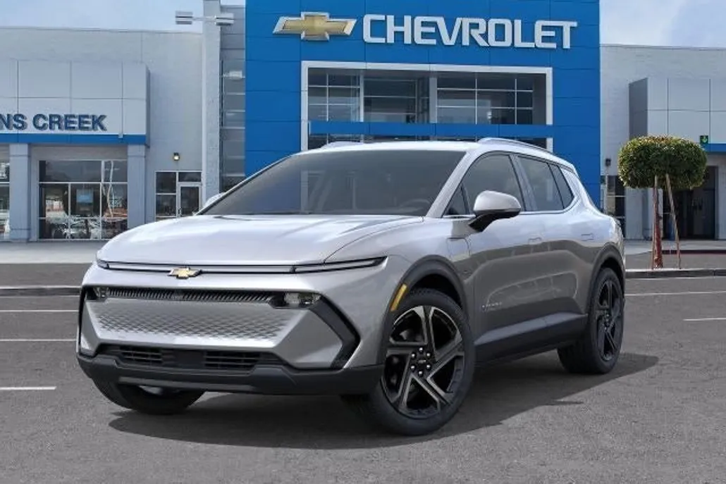 2026 Chevrolet Equinox EV 1LT photo 1