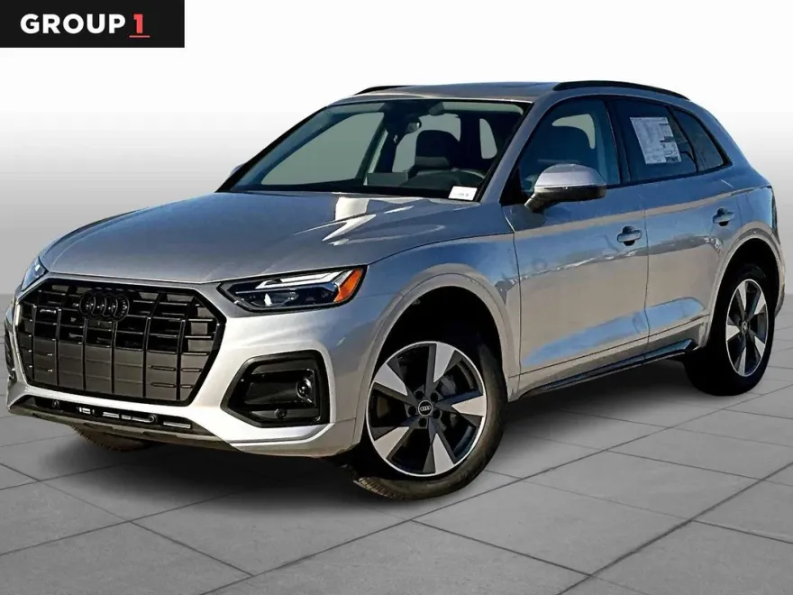 2025 Audi Q5 40 Premium Plus photo 1