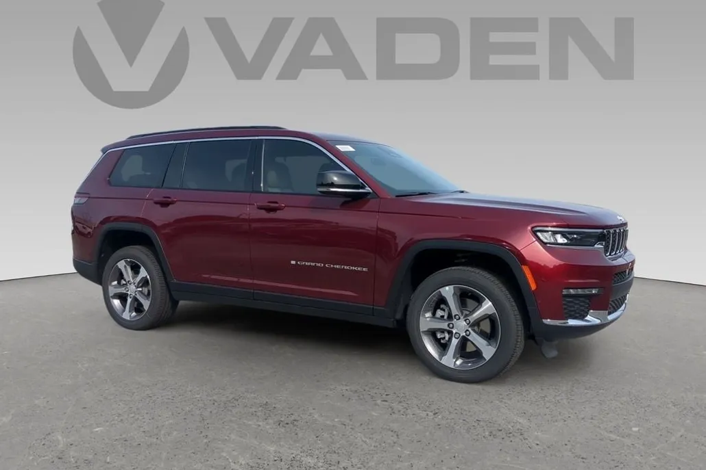 2025 Jeep Grand Cherokee L photo 1