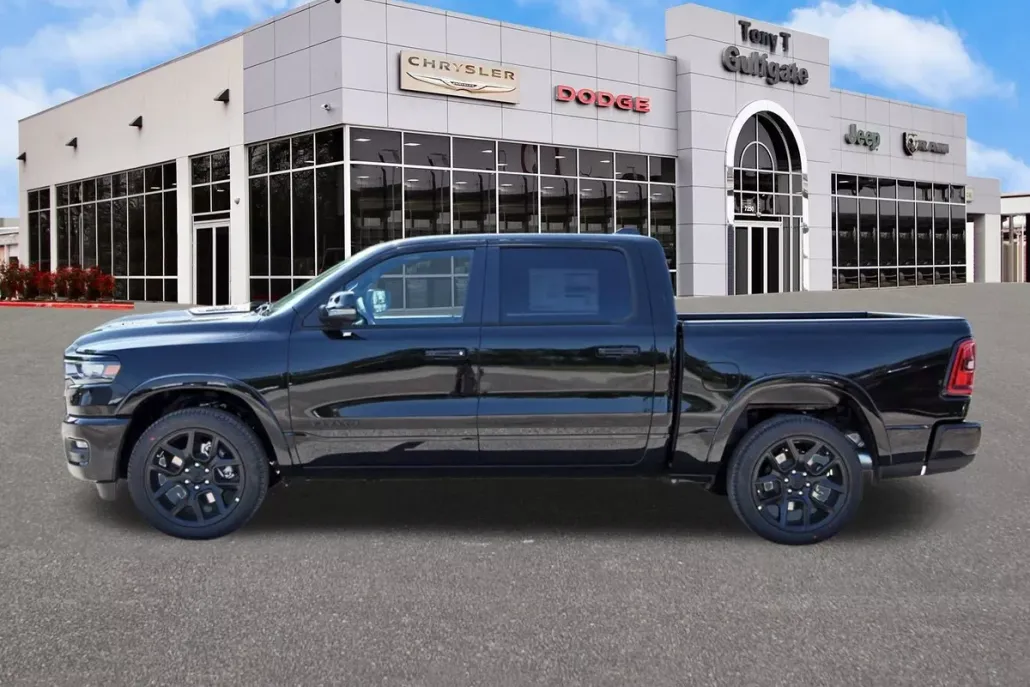2026 Ram 1500 Laramie photo 1