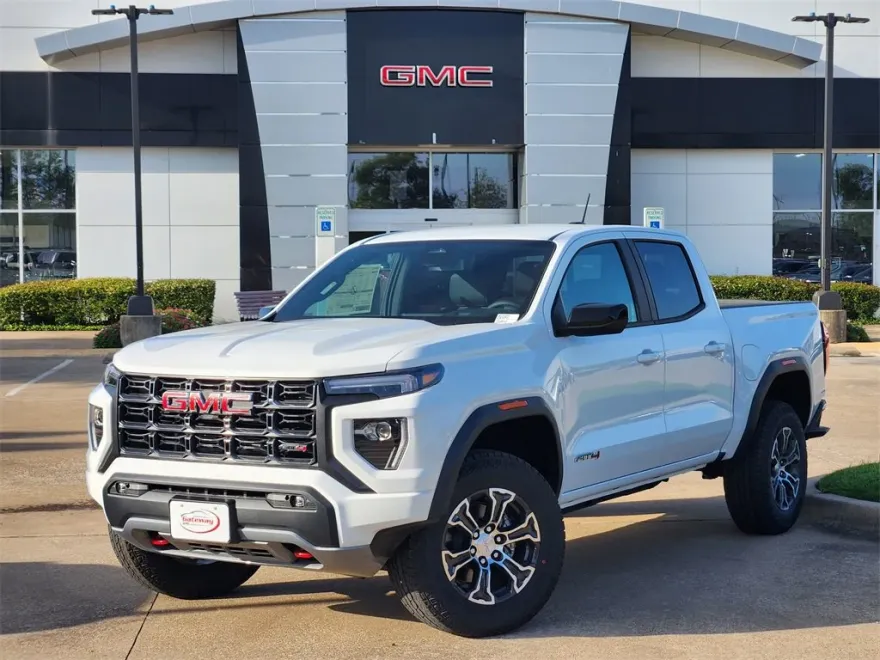 2025 Gmc Canyon AT4 photo 1
