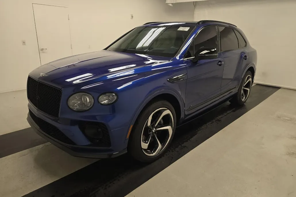 2022 Bentley Bentayga S photo 1