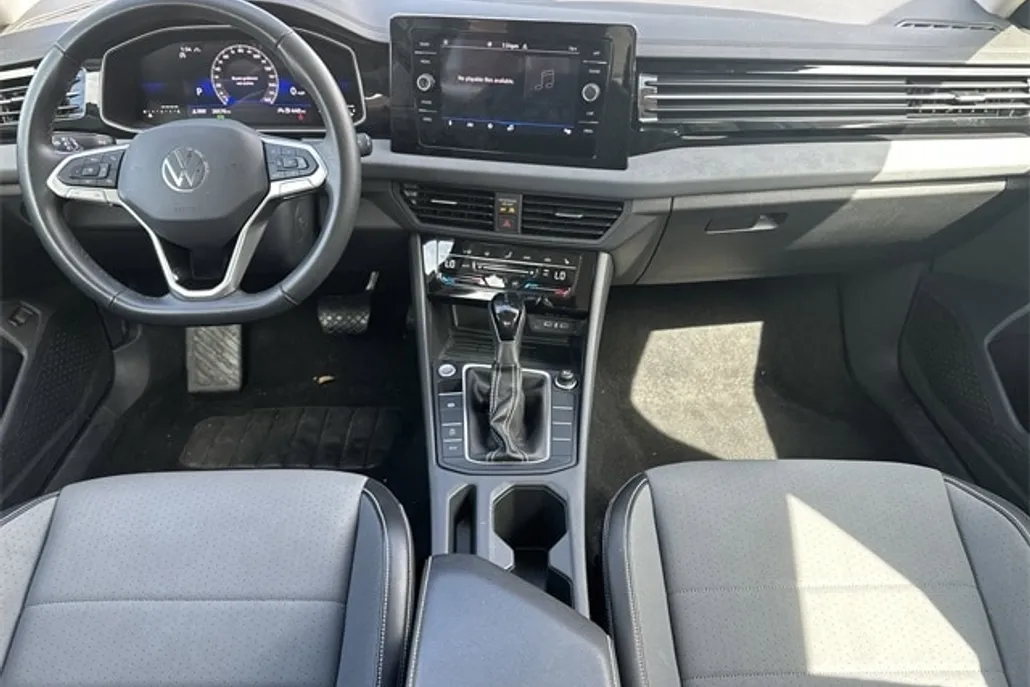2025 Volkswagen Jetta 1.5T SE photo 1