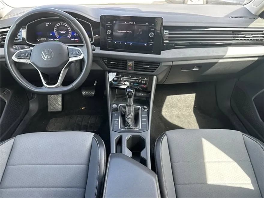 2025 Volkswagen Jetta 1.5T SE photo 1