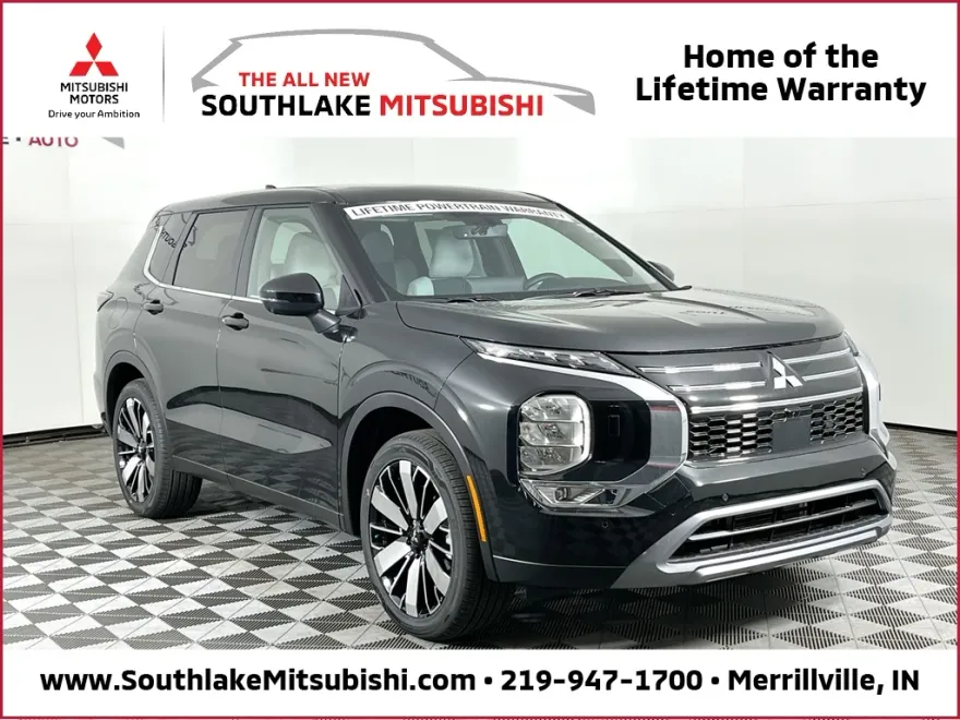 2025 Mitsubishi Outlander SE photo 1