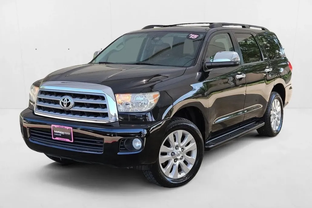 2015 Toyota Sequoia Platinum photo 1