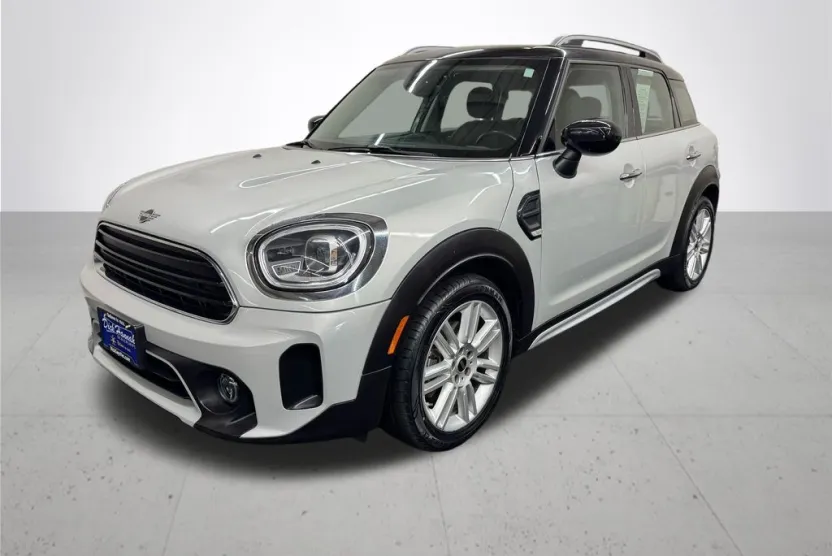 2022 Mini Countryman Base photo 1