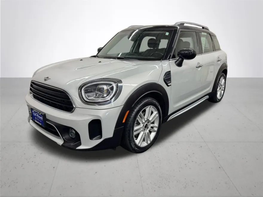 2022 Mini Countryman Base photo 1