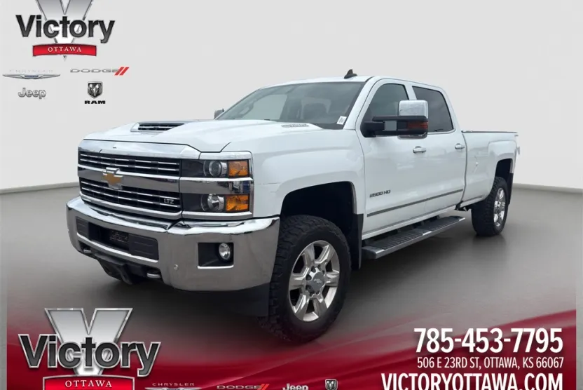 2019 Chevrolet Silverado 2500HD LTZ photo 1