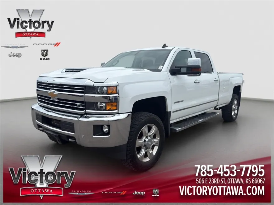 2019 Chevrolet Silverado 2500HD LTZ photo 1