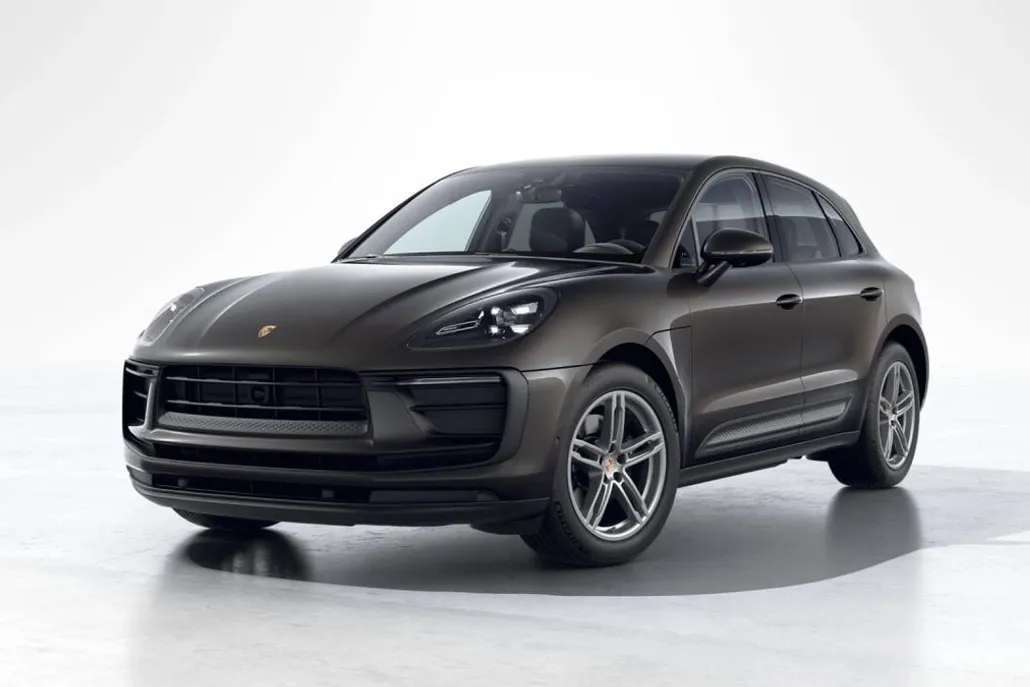 2025 Porsche Macan T photo 1