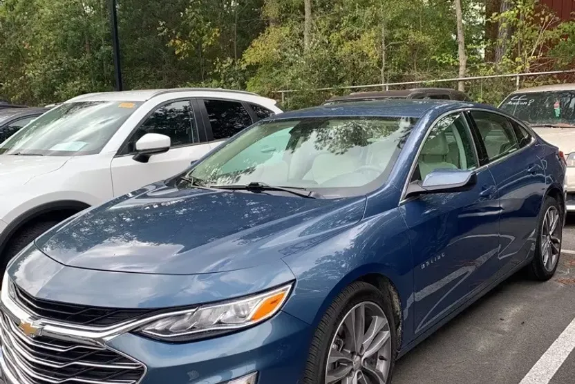 2024 Chevrolet Malibu Premier 2LT photo 1