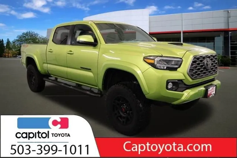 2023 Toyota Tacoma SR5 photo 1