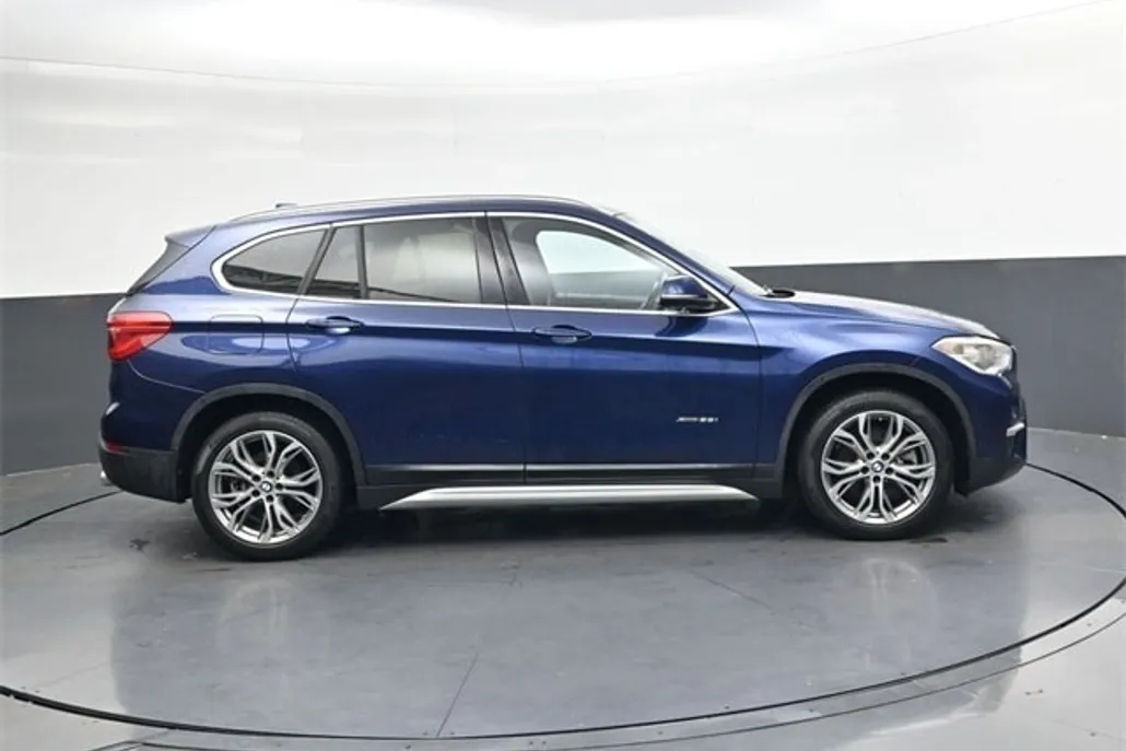 2016 Bmw X1 XDrive28i photo 1
