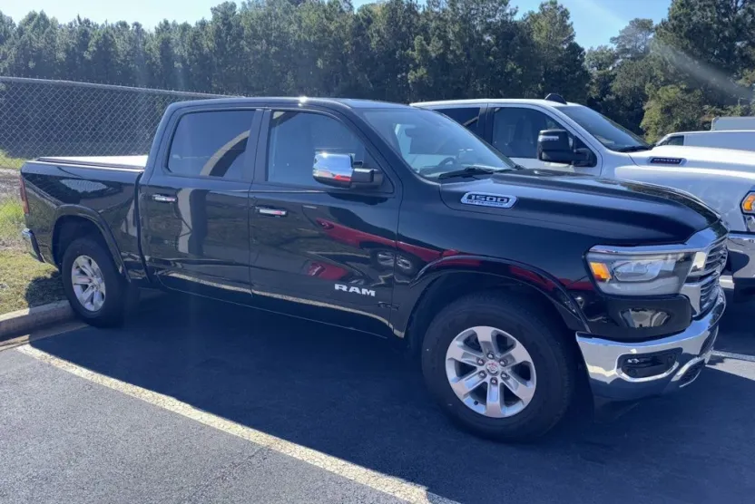 2021 Ram 1500 Laramie photo 1