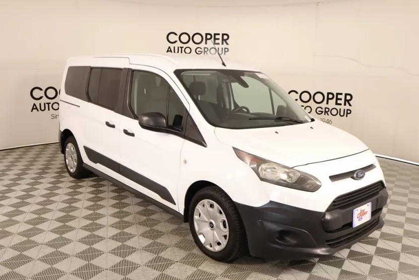 2017 Ford Transit XL photo 1