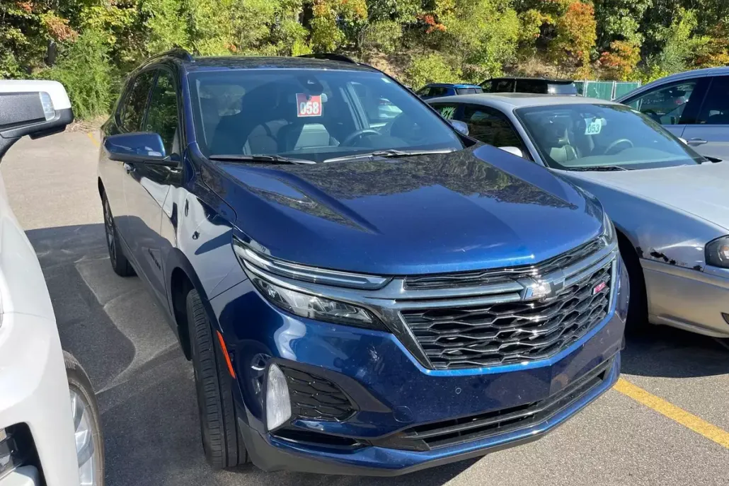 2023 Chevrolet Equinox RS photo 1