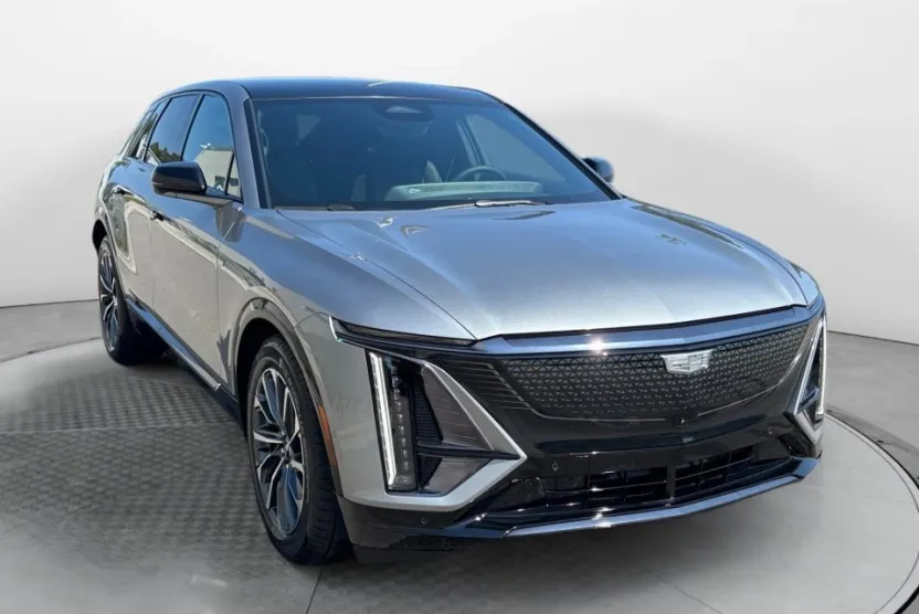 2026 Cadillac Lyriq Sport photo 1