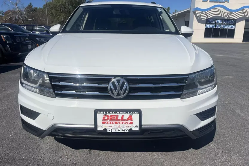 2018 Volkswagen Tiguan SE photo 1