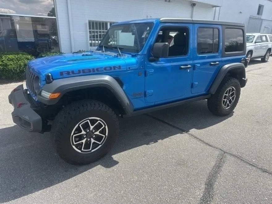 2024 Jeep Wrangler Rubicon photo 1