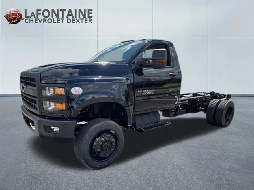 2024 Chevrolet Silverado 4500HD Work Truck photo 1