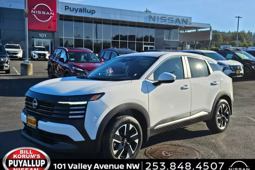 2025 Nissan Kicks SV photo 1