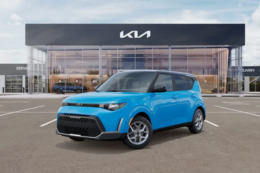 2025 Kia Soul S photo 1