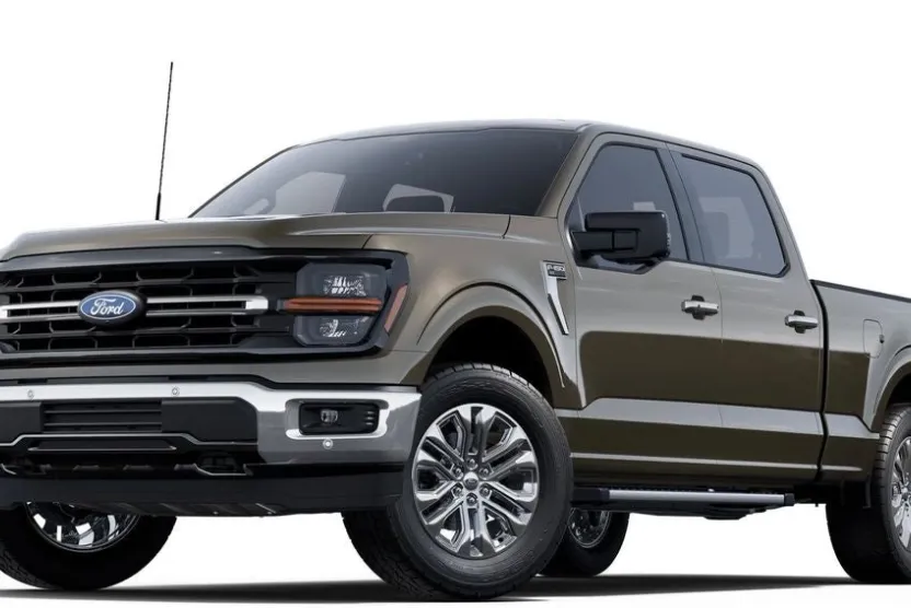 2025 Ford F-150 XLT photo 1
