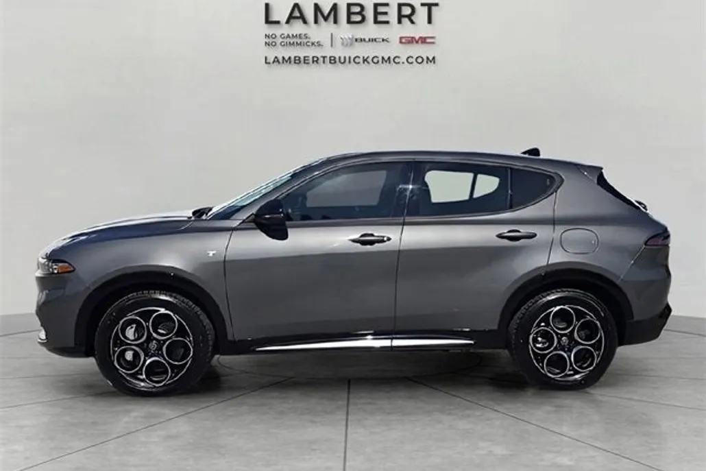 2024 Alfa Romeo Tonale Ti photo 1